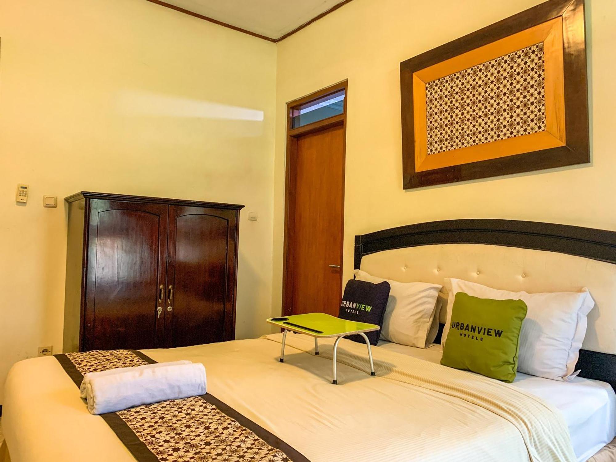 Kejayan Urbanview Sasono Putro Condoongcatur By Reddoorz מראה חיצוני תמונה